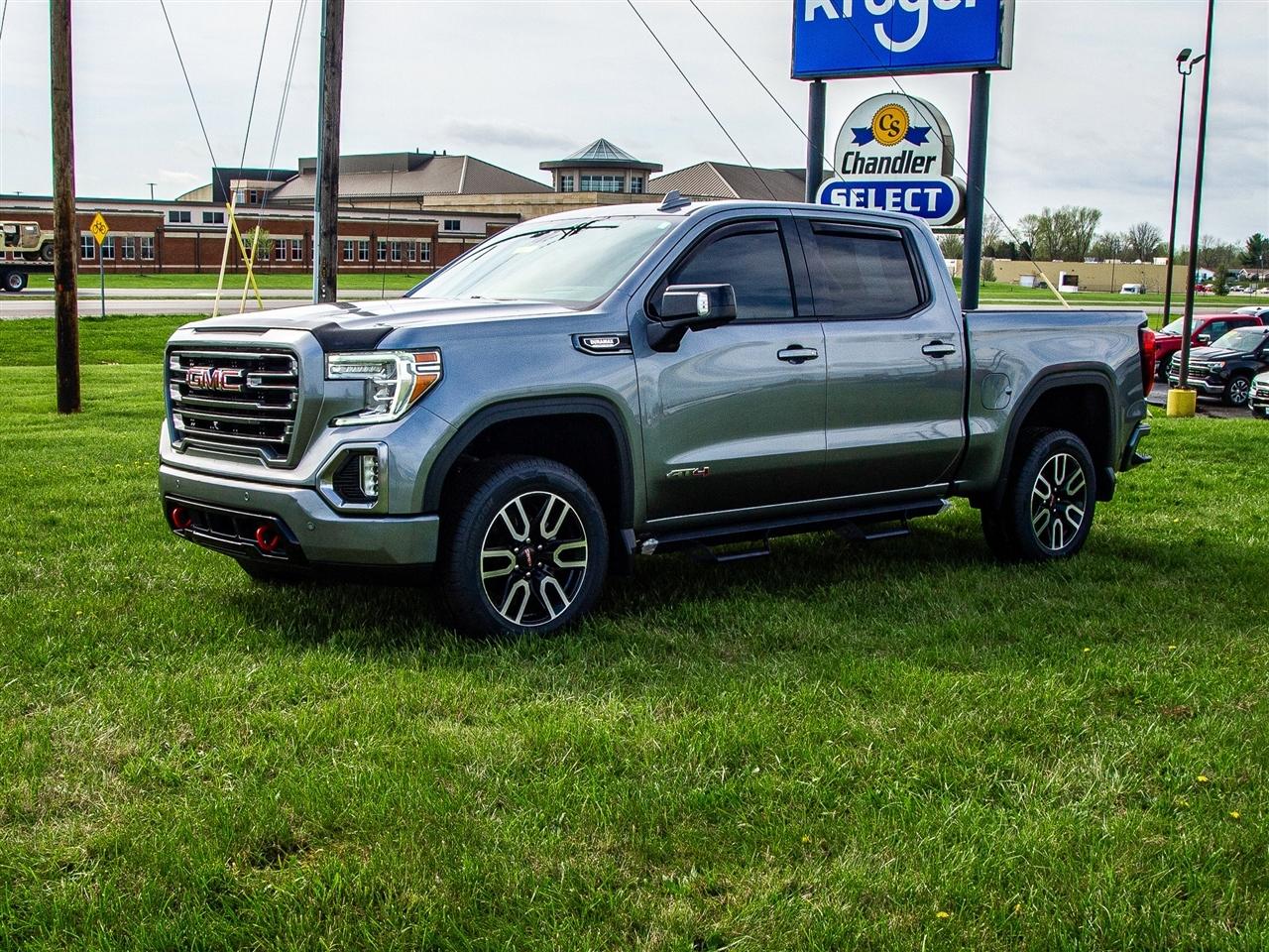 GMC Sierra 1500 4WD Crew Cab 147" AT4 2021
