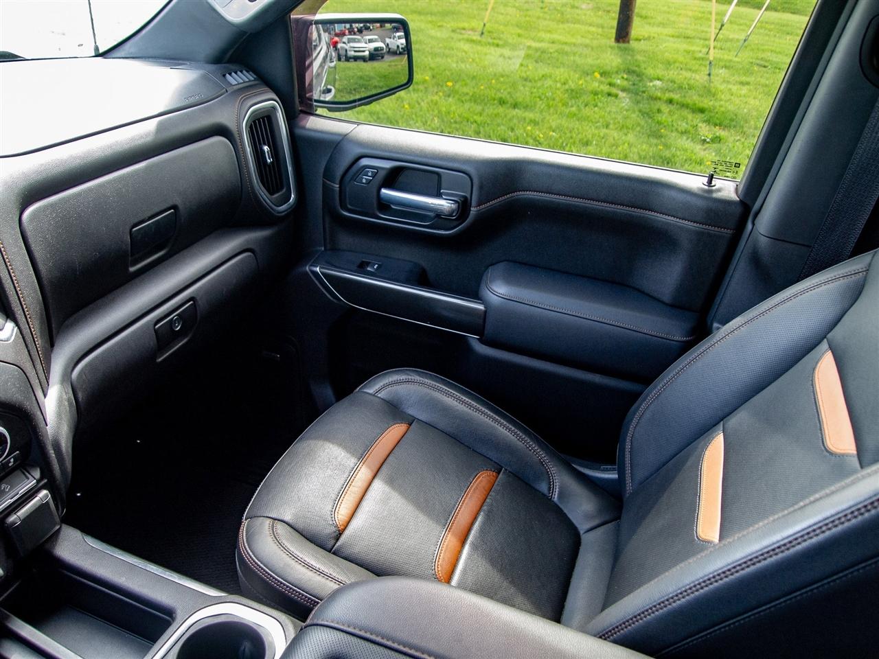 GMC Sierra 1500 4WD Crew Cab 147" AT4 2021