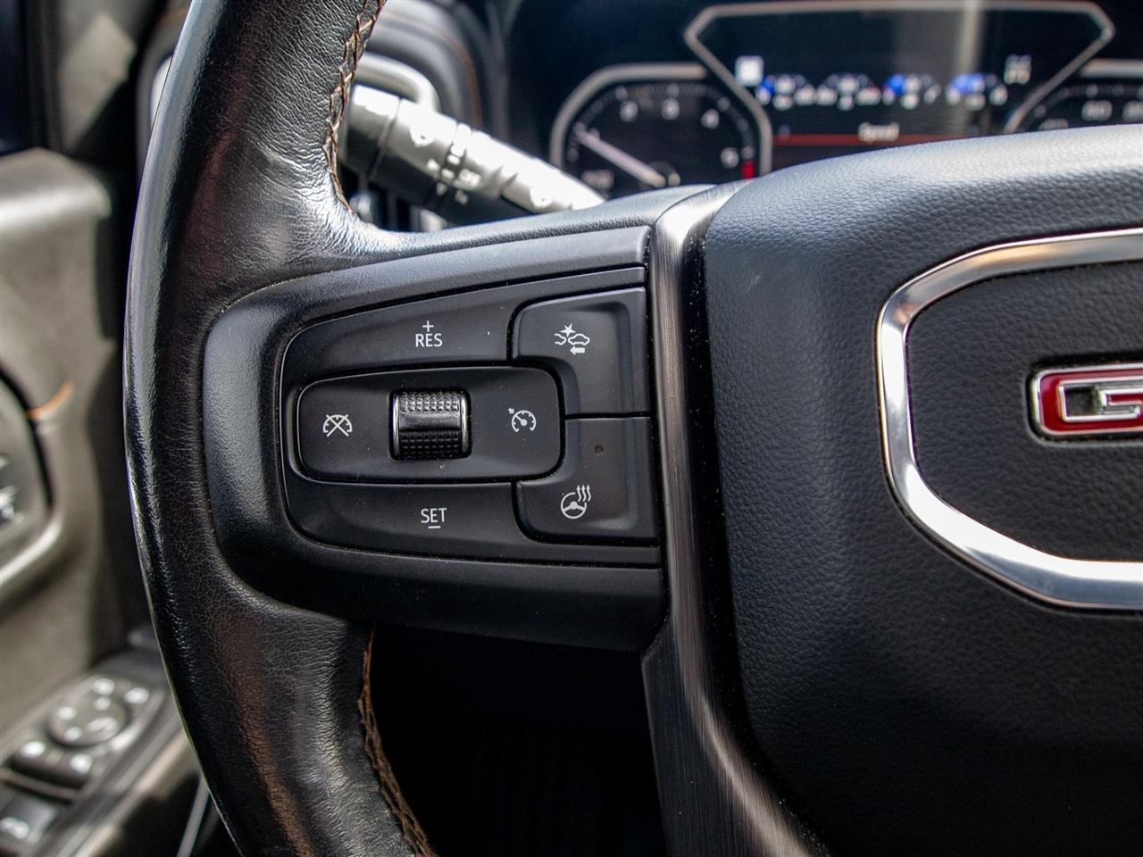 GMC Sierra 1500 4WD Crew Cab 147" AT4 2021