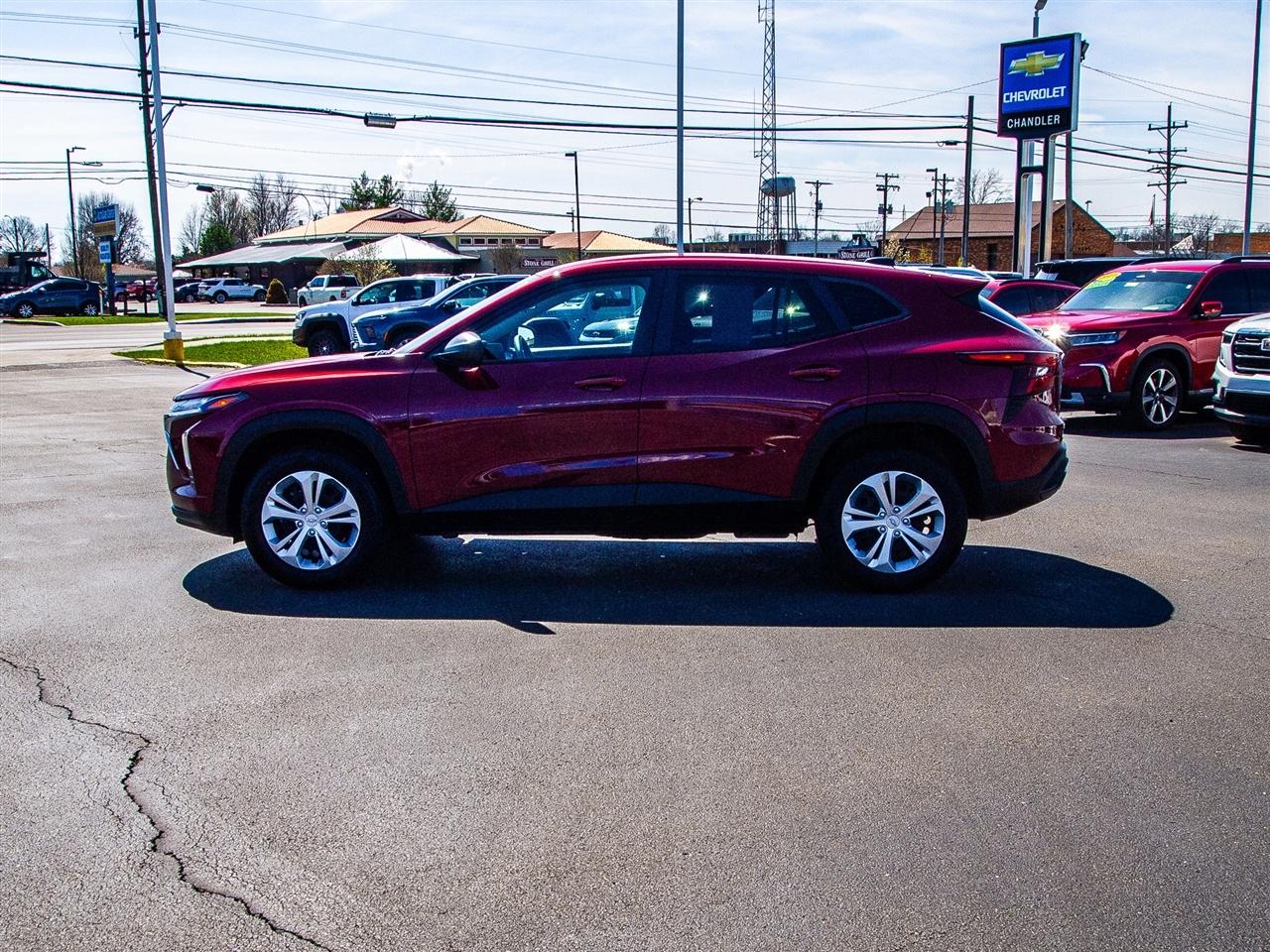 Chevrolet Trax FWD 4dr LS 2024