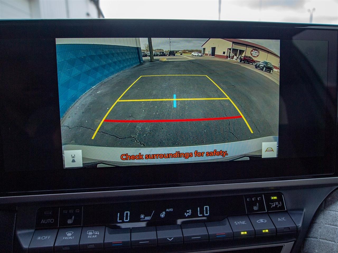 Toyota Camry Nightshade (Natl) 2026