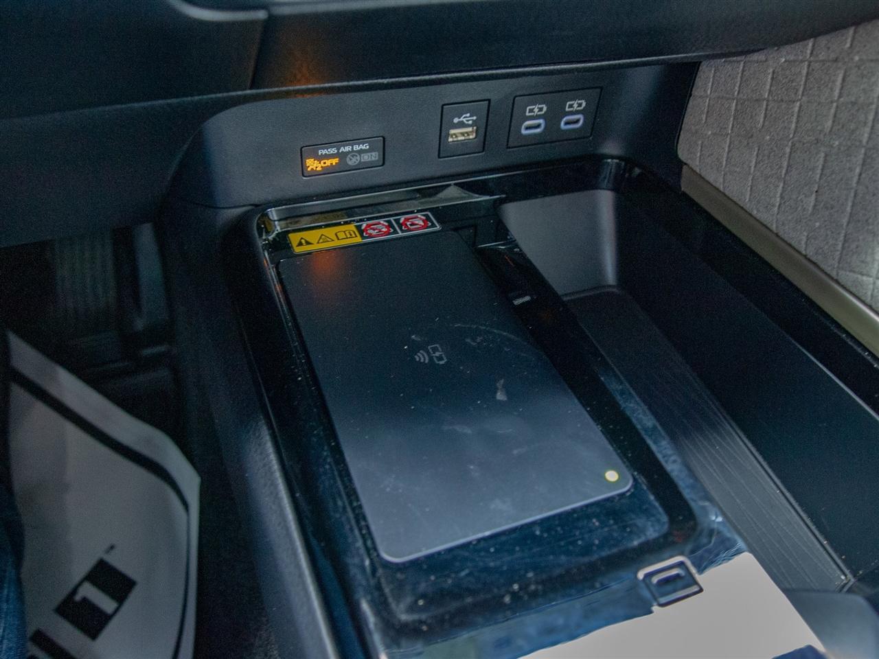 Toyota Camry Nightshade (Natl) 2026