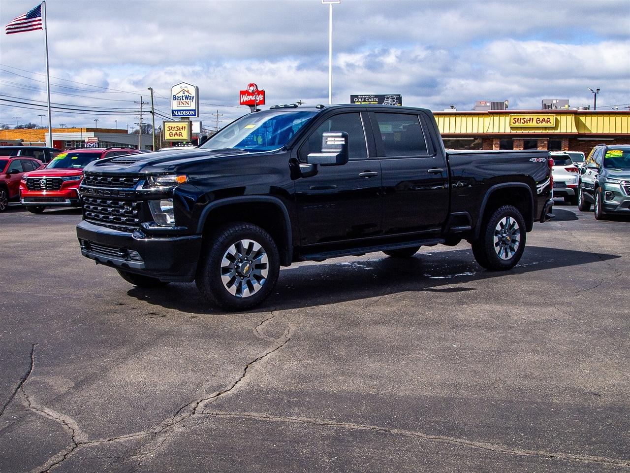 Chevrolet Silverado 2500HD 4WD Crew Cab 159" Custom 2023