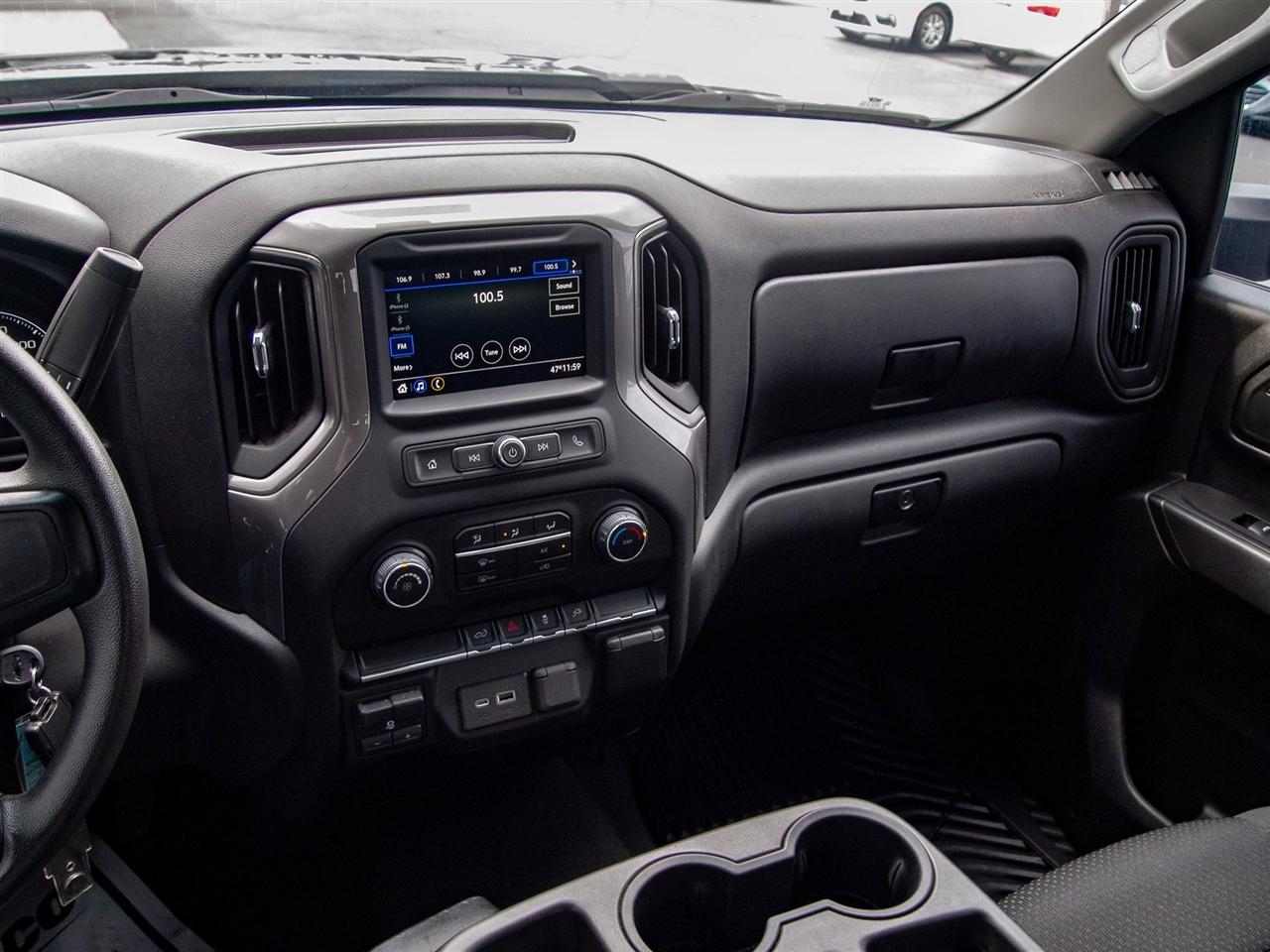 Chevrolet Silverado 2500HD 4WD Crew Cab 159" Custom 2023