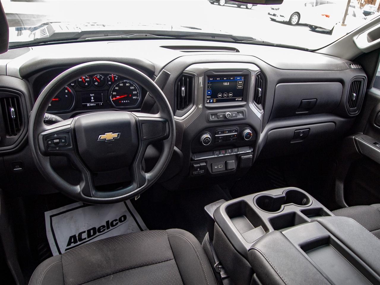 Chevrolet Silverado 2500HD 4WD Crew Cab 159" Custom 2023