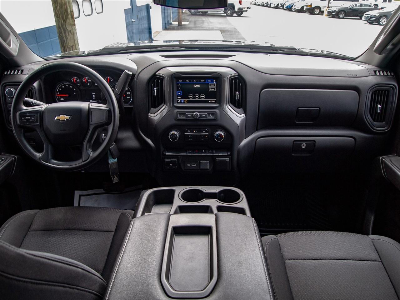 Chevrolet Silverado 2500HD 4WD Crew Cab 159" Custom 2023