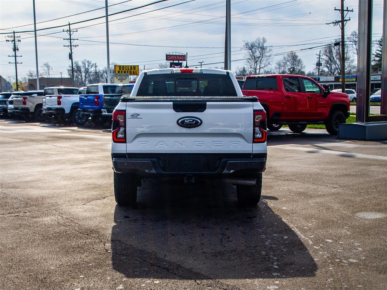 Ford Ranger XLT 4WD SuperCrew 5' Box 2024