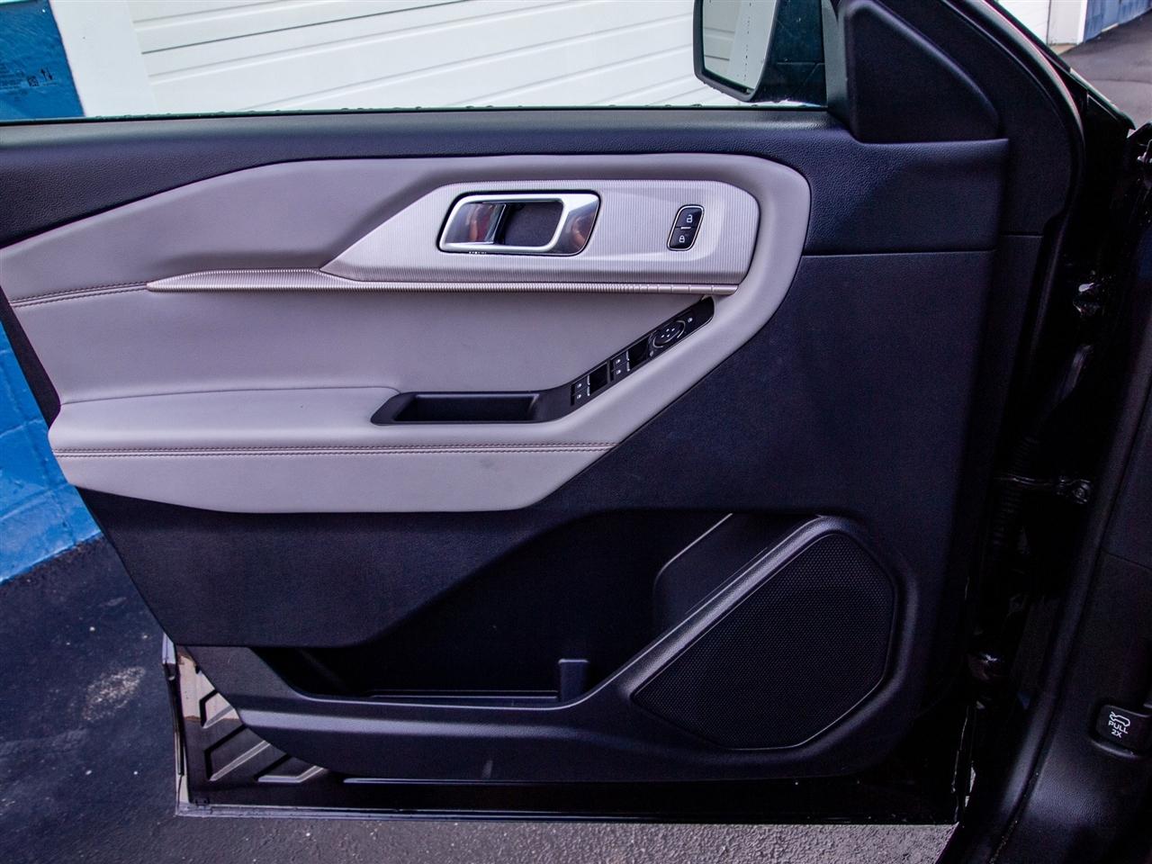 Ford Explorer Active 4WD 2025