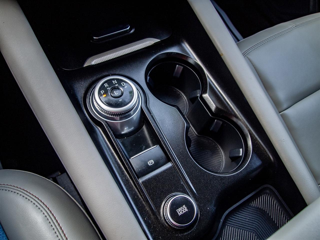 Ford Explorer Active 4WD 2025