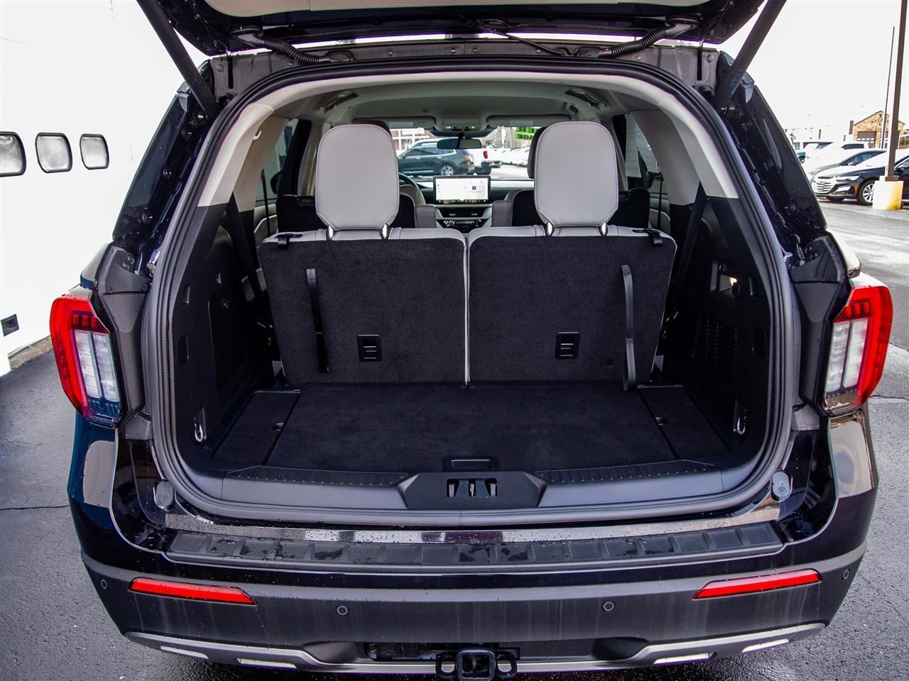 Ford Explorer Active 4WD 2025