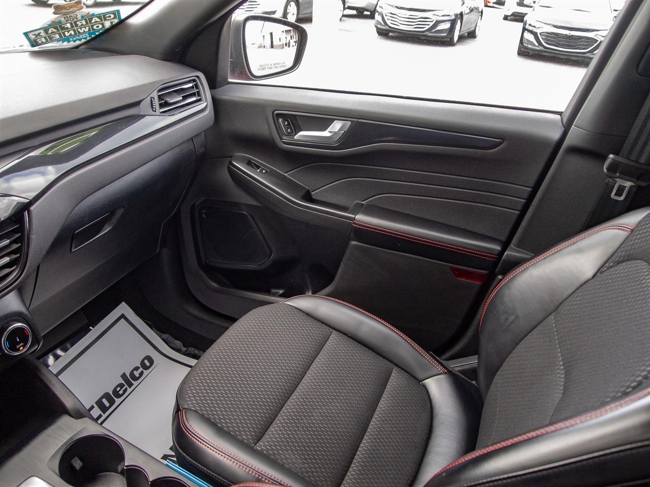 Ford Escape ST-Line AWD 2025