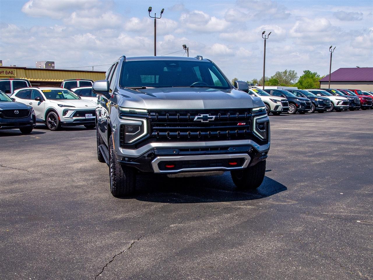 Chevrolet Suburban 4WD 4dr Z71 2025