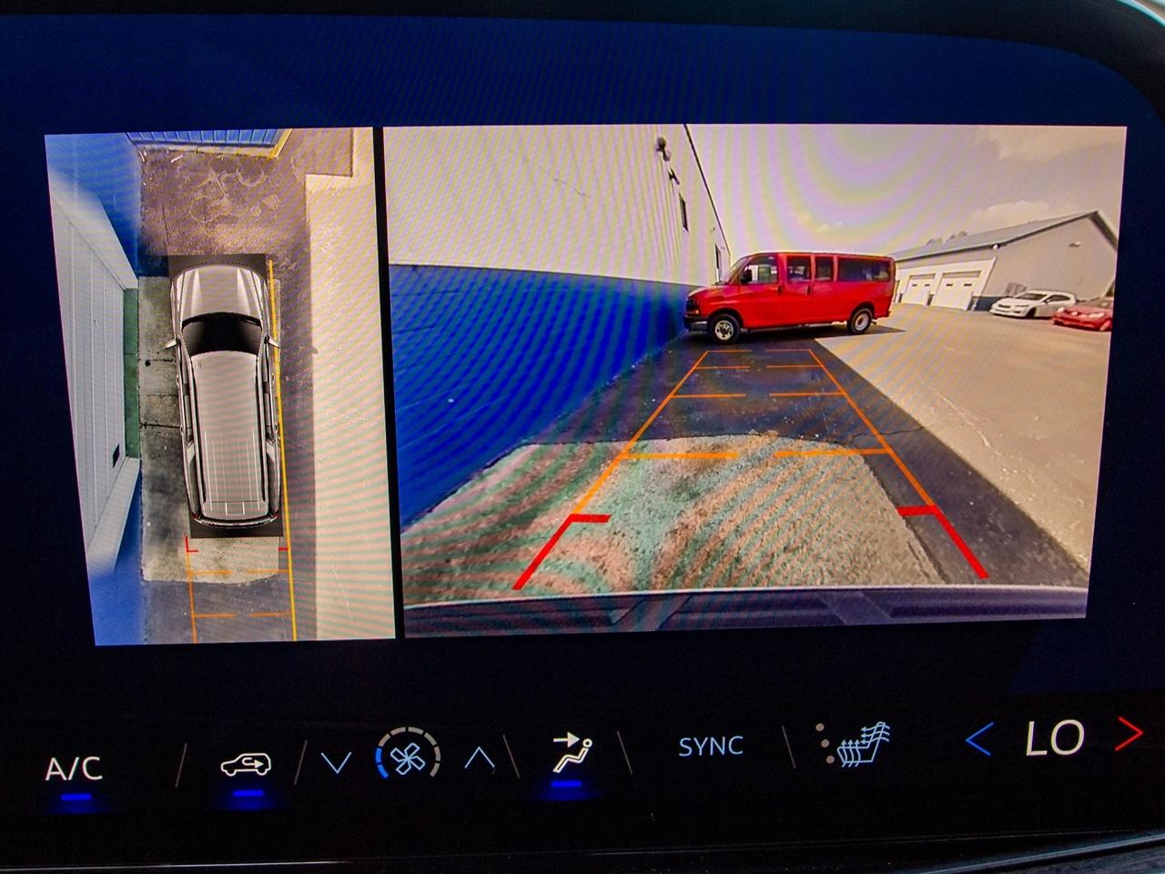 Chevrolet Suburban 4WD 4dr Z71 2025