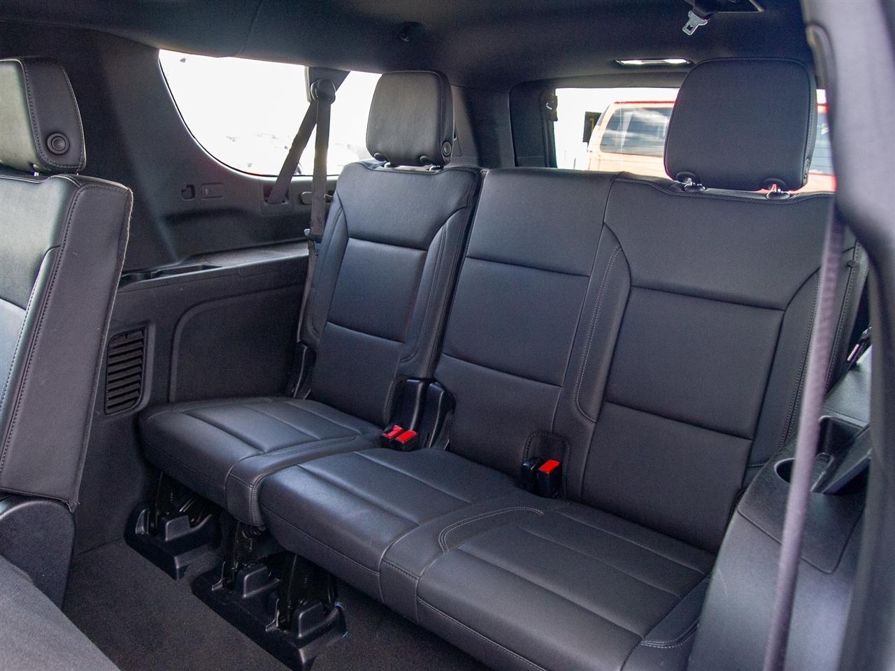 Chevrolet Suburban 4WD 4dr Z71 2025