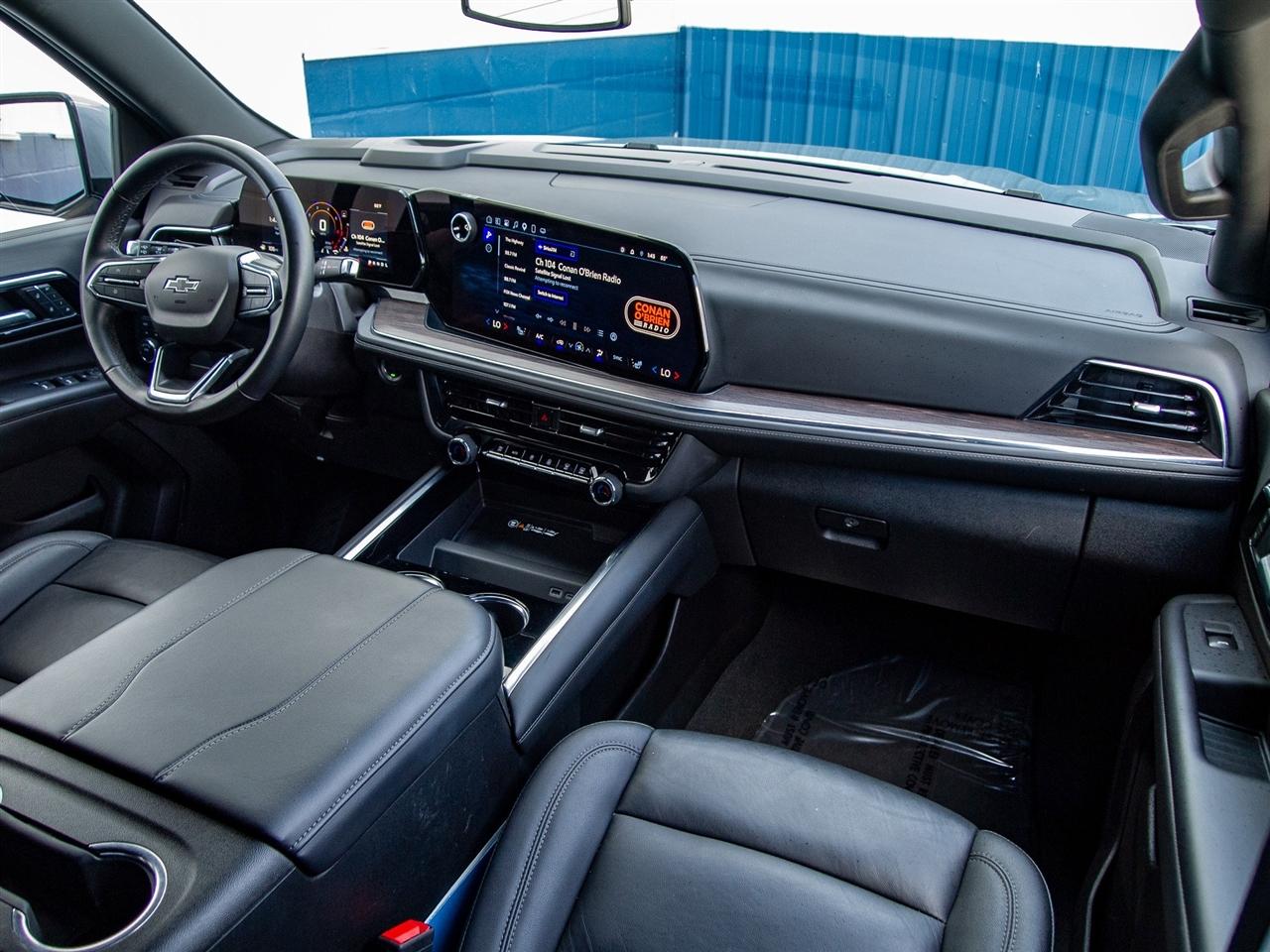 Chevrolet Suburban 4WD 4dr Z71 2025