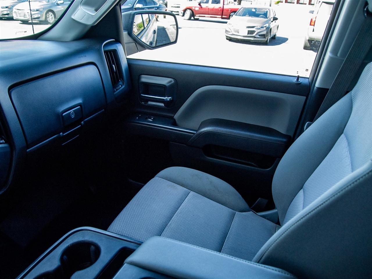 Chevrolet Silverado 1500 4WD Double Cab 143.5" Custom 2016