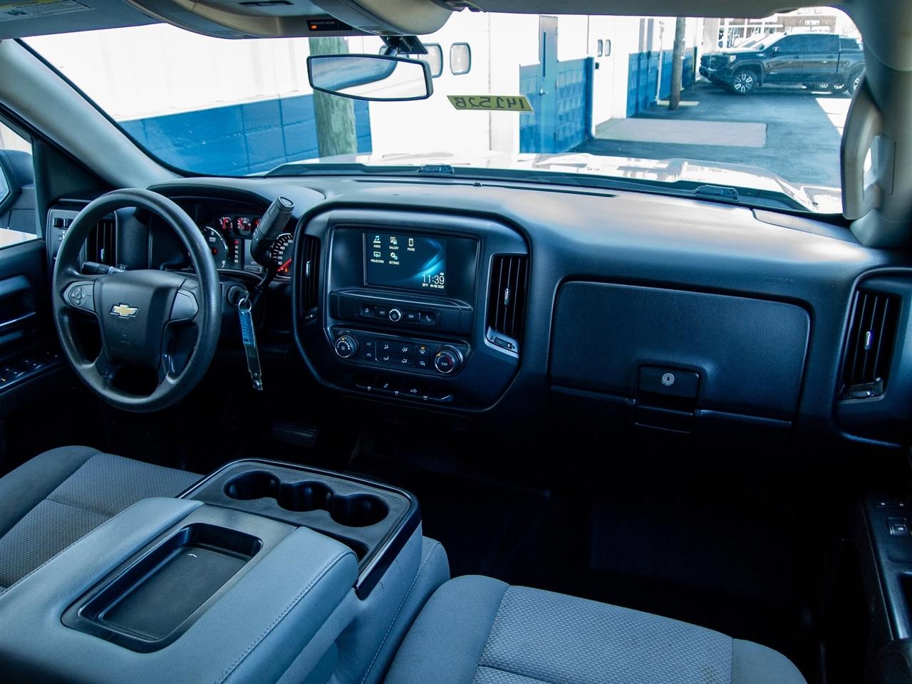 Chevrolet Silverado 1500 4WD Double Cab 143.5" Custom 2016