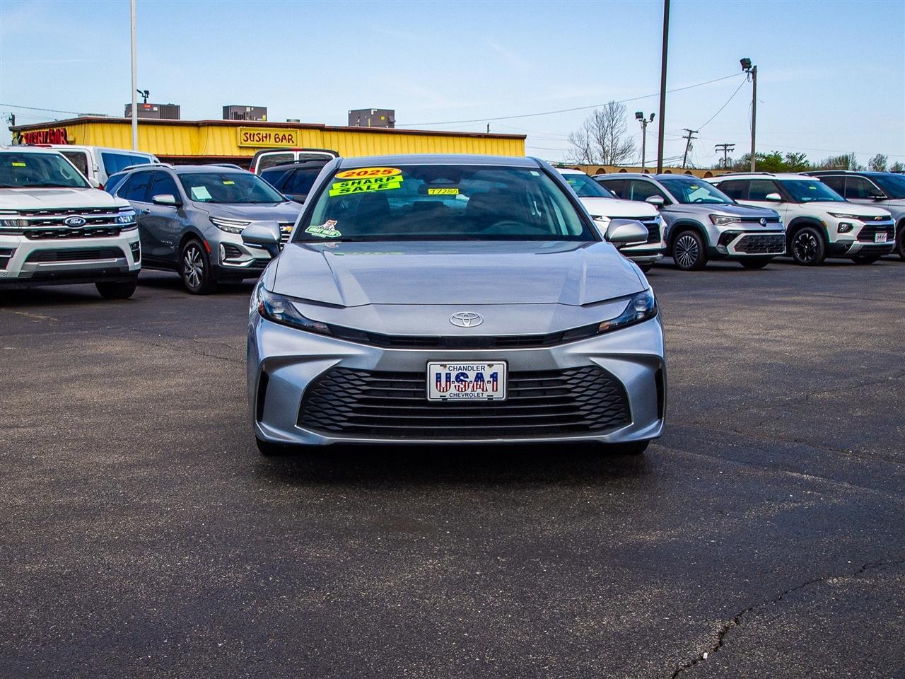 Toyota Camry XLE (Natl) 2025