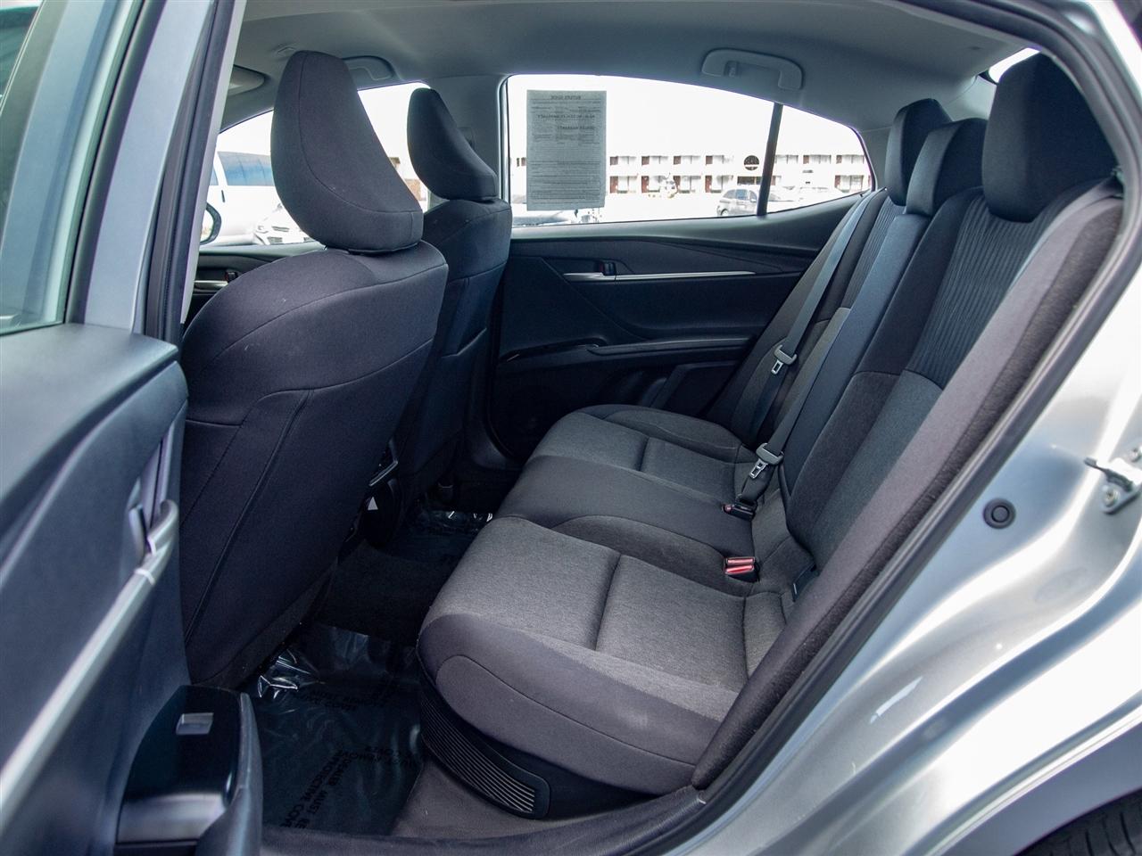 Toyota Camry XLE (Natl) 2025