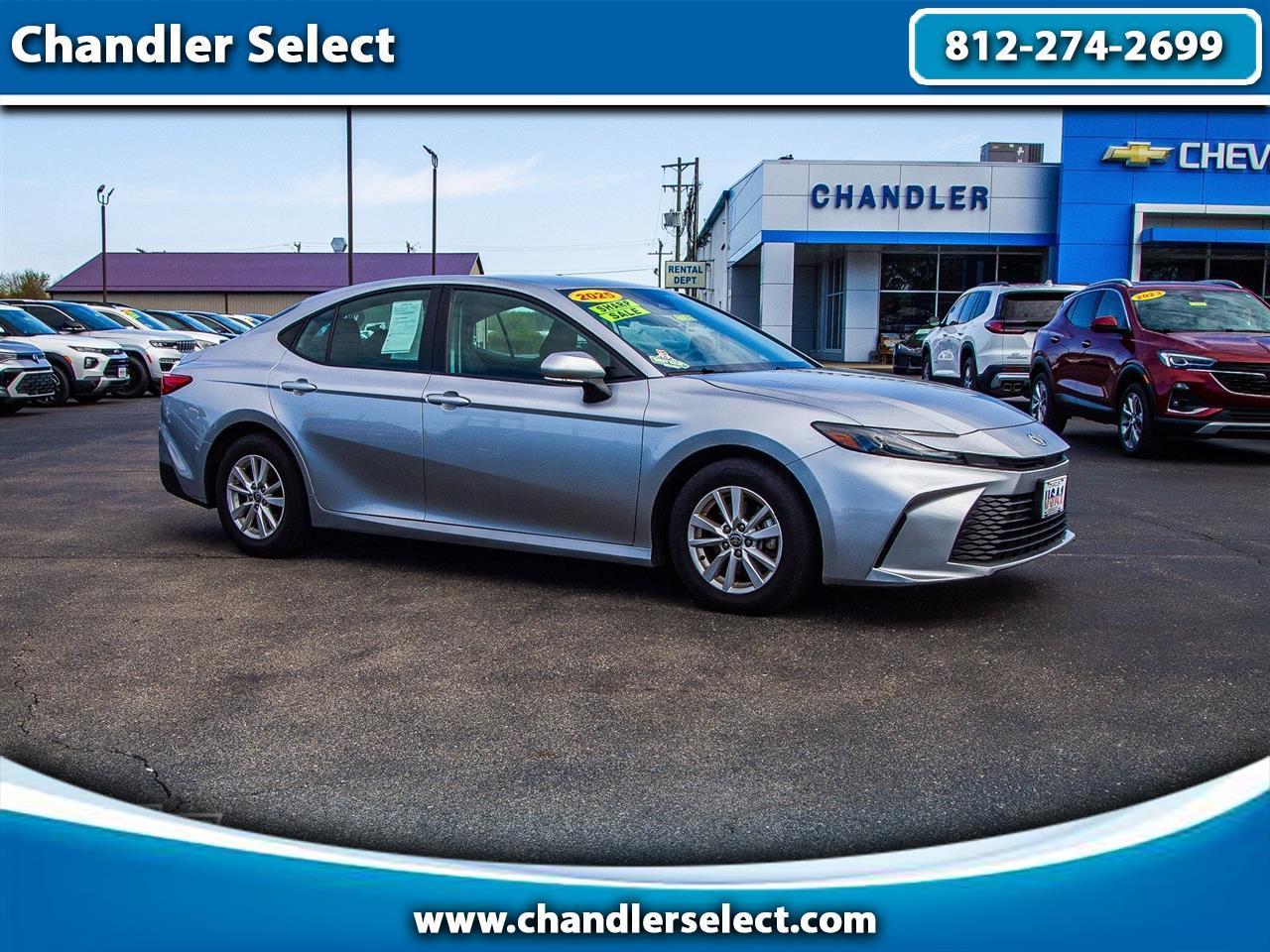 Toyota Camry XLE (Natl) 2025