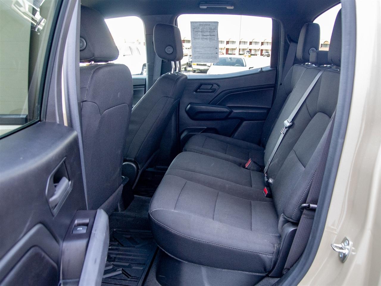 Chevrolet Colorado 2WD Crew Cab WT 2024