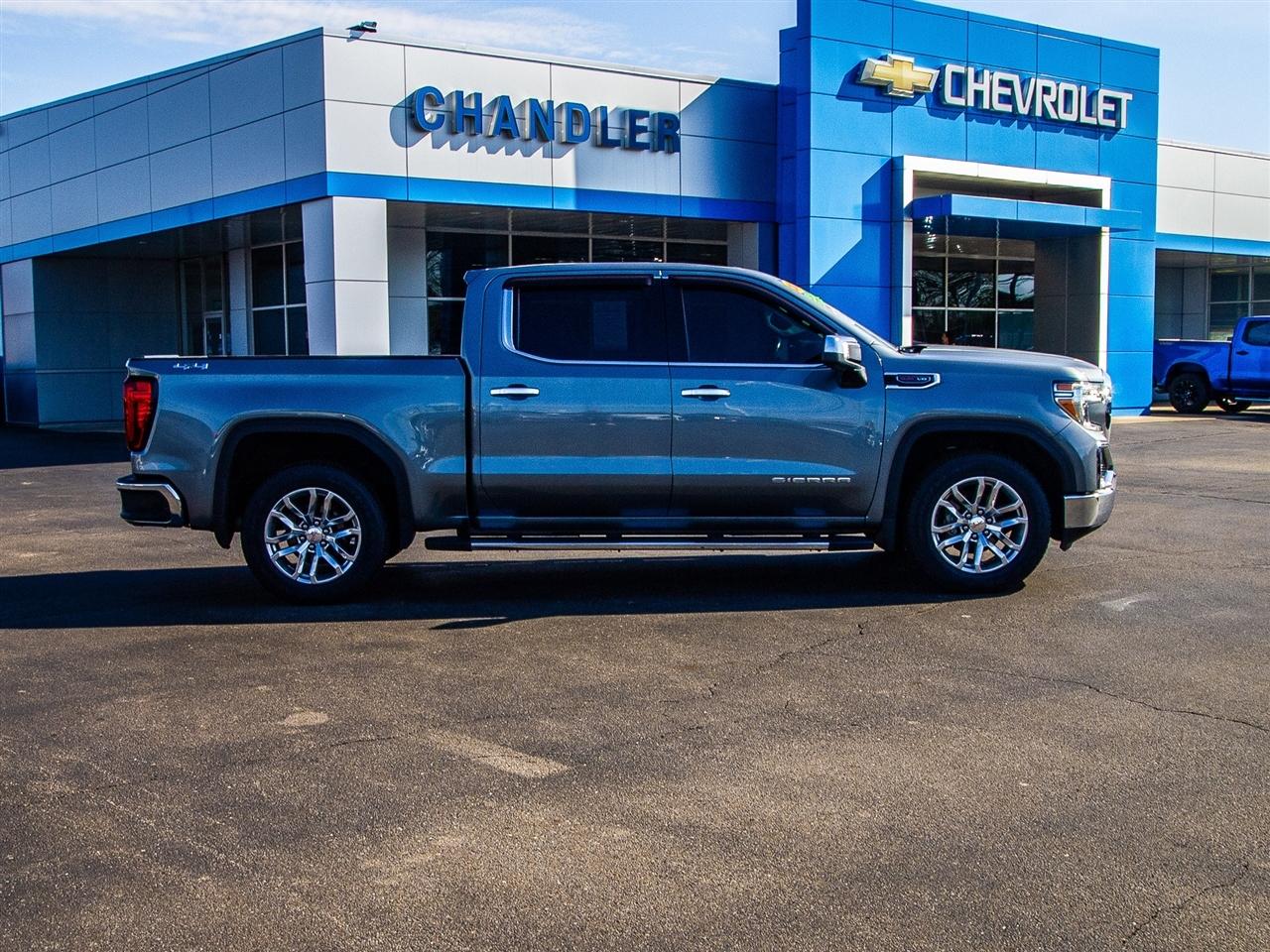 GMC Sierra 1500 4WD Crew Cab 147" SLT 2021