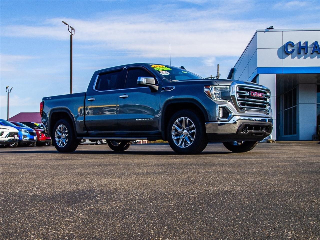 GMC Sierra 1500 4WD Crew Cab 147" SLT 2021