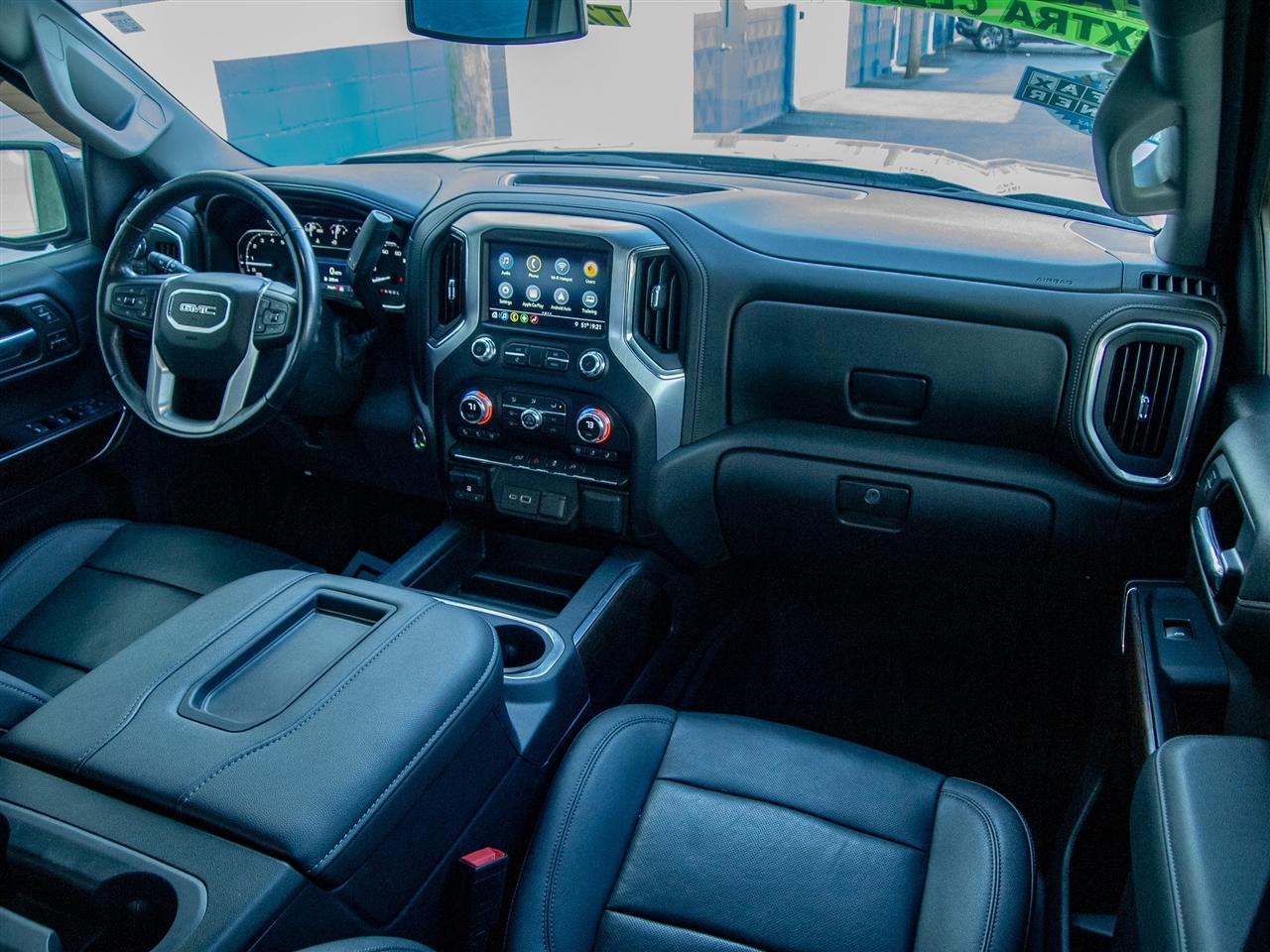 GMC Sierra 1500 4WD Crew Cab 147" SLT 2021