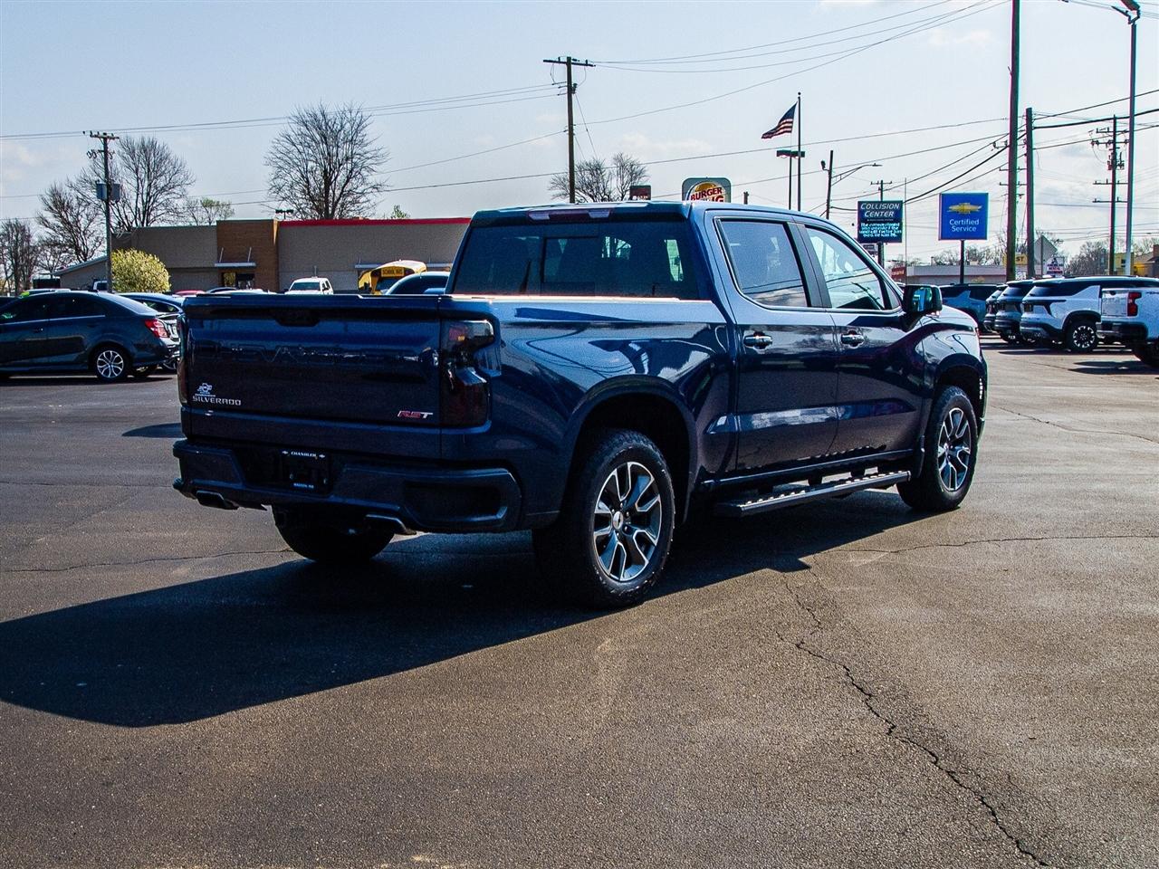 Chevrolet Silverado 1500 4WD Crew Cab 147" RST 2023