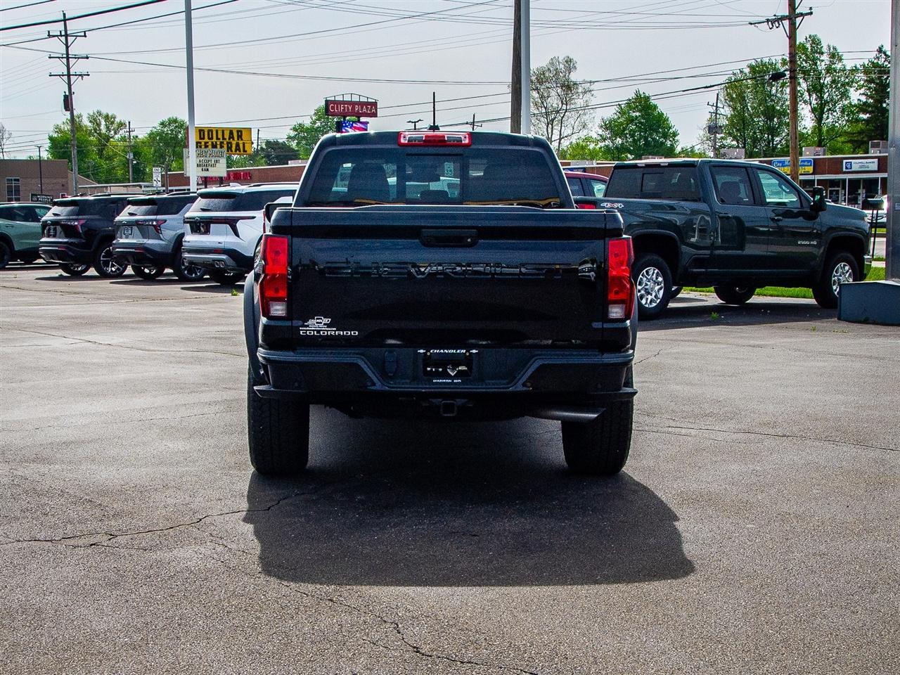 Chevrolet Colorado 4WD Crew Cab Trail Boss 2024