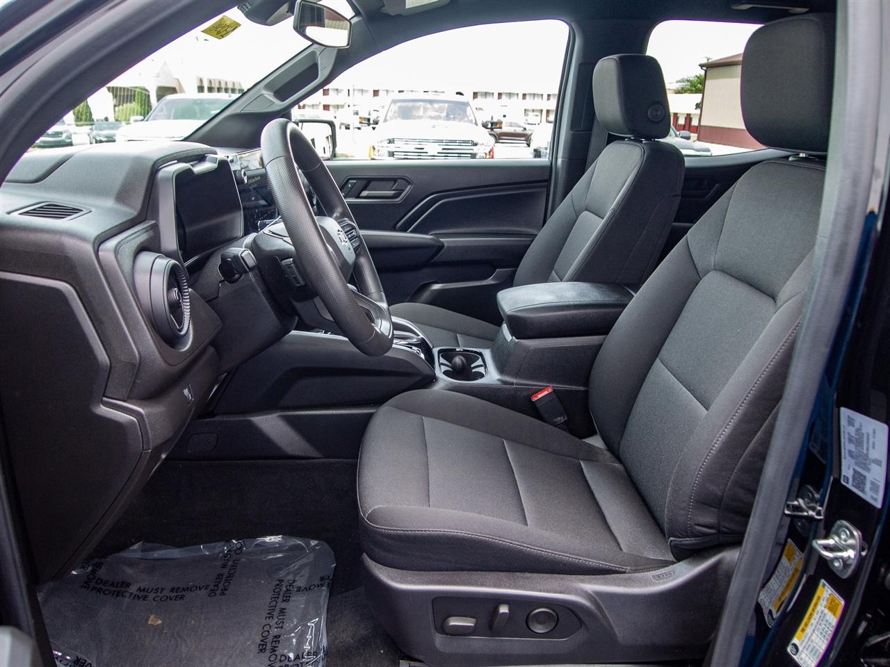 Chevrolet Colorado 4WD Crew Cab Trail Boss 2024