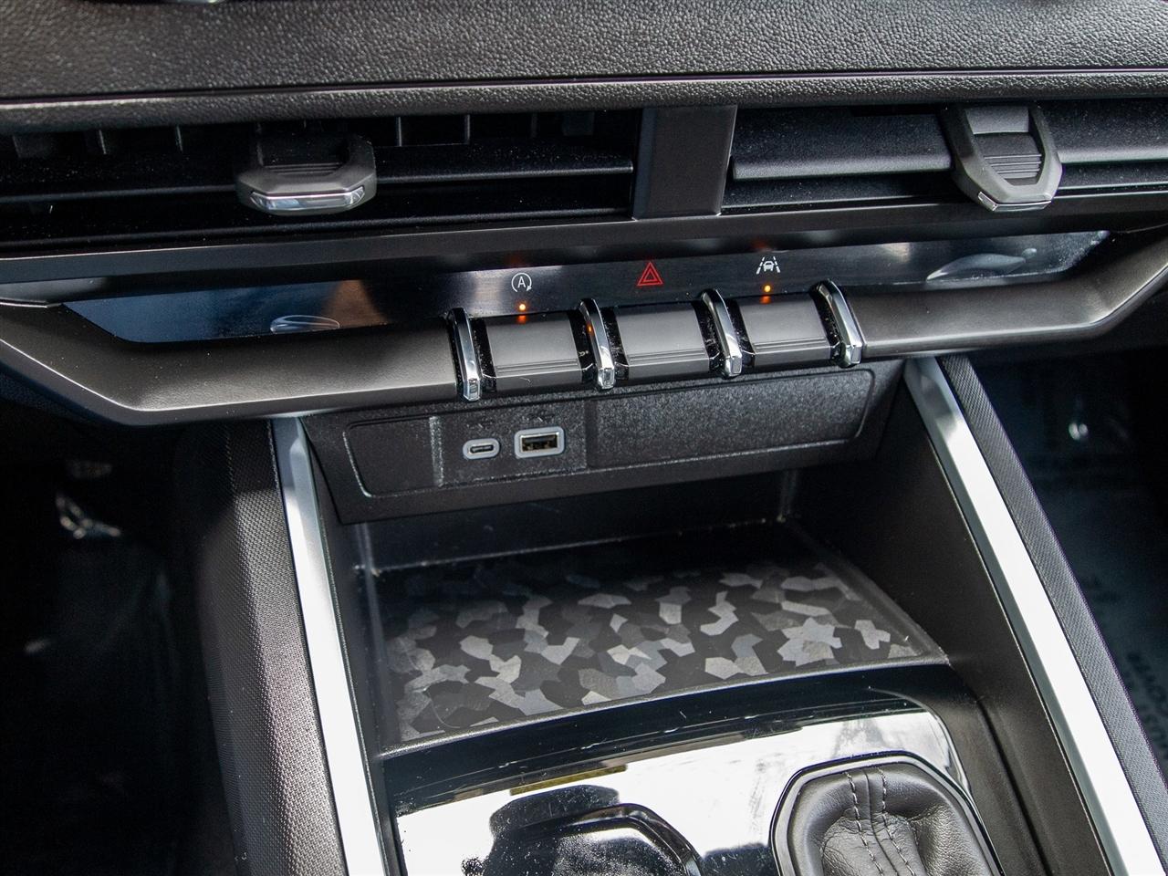 Chevrolet Colorado 4WD Crew Cab Trail Boss 2024