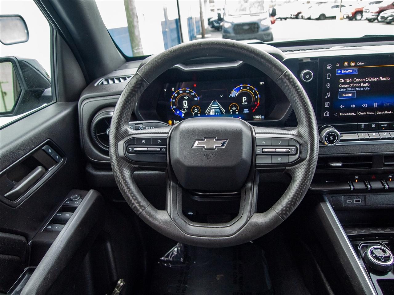 Chevrolet Colorado 4WD Crew Cab Trail Boss 2024