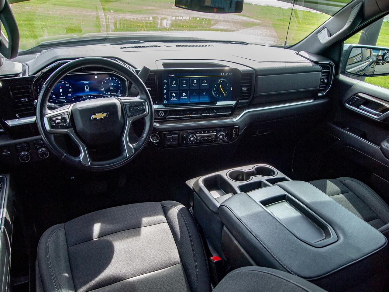 Chevrolet Silverado 1500 4WD Crew Cab 147" LT w/1LT 2022