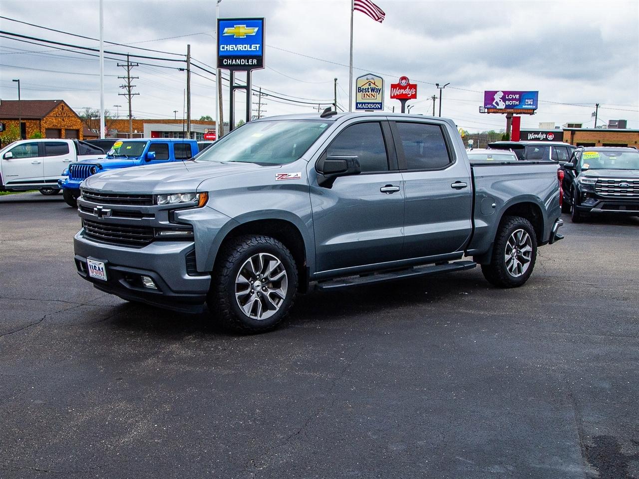 Chevrolet Silverado 1500 4WD Crew Cab 147" RST 2019