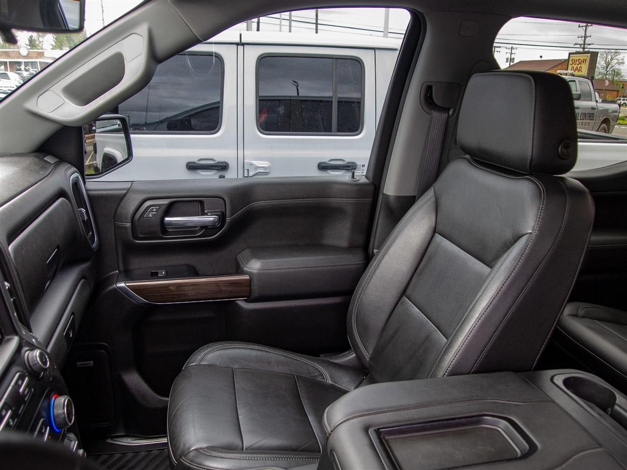 Chevrolet Silverado 1500 4WD Crew Cab 147" RST 2019