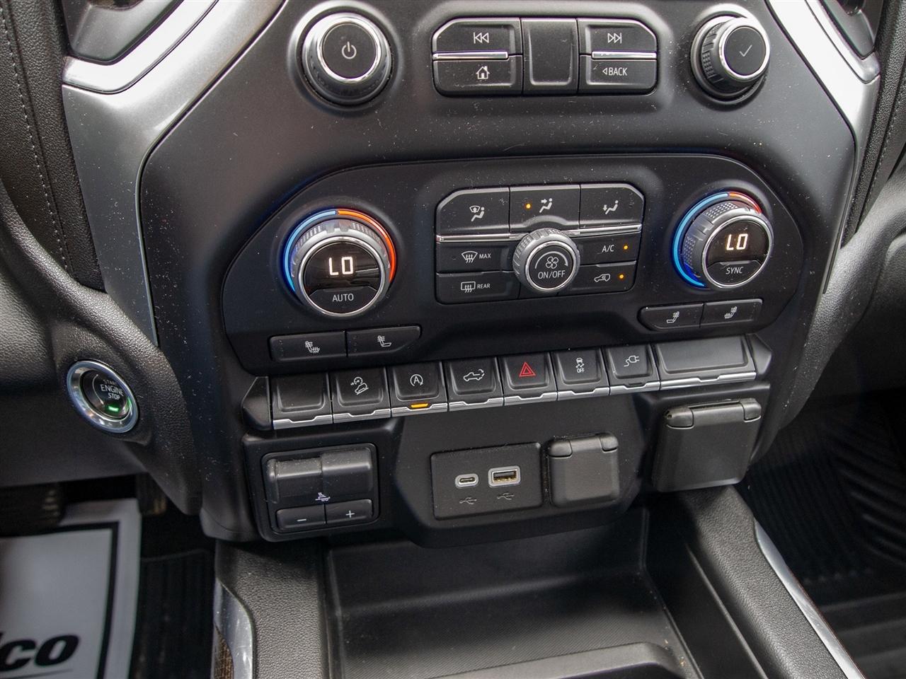 Chevrolet Silverado 1500 4WD Crew Cab 147" RST 2019