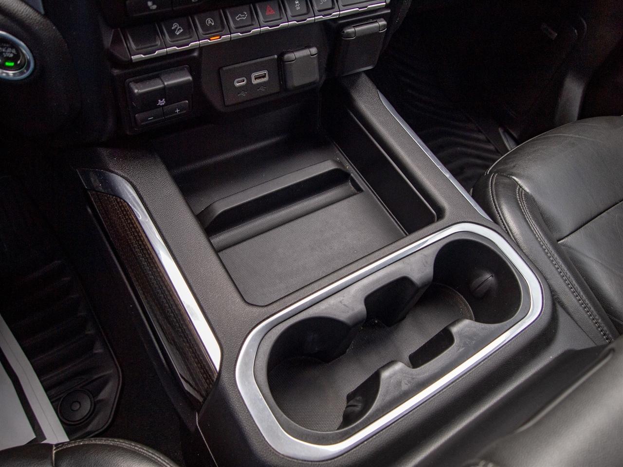 Chevrolet Silverado 1500 4WD Crew Cab 147" RST 2019