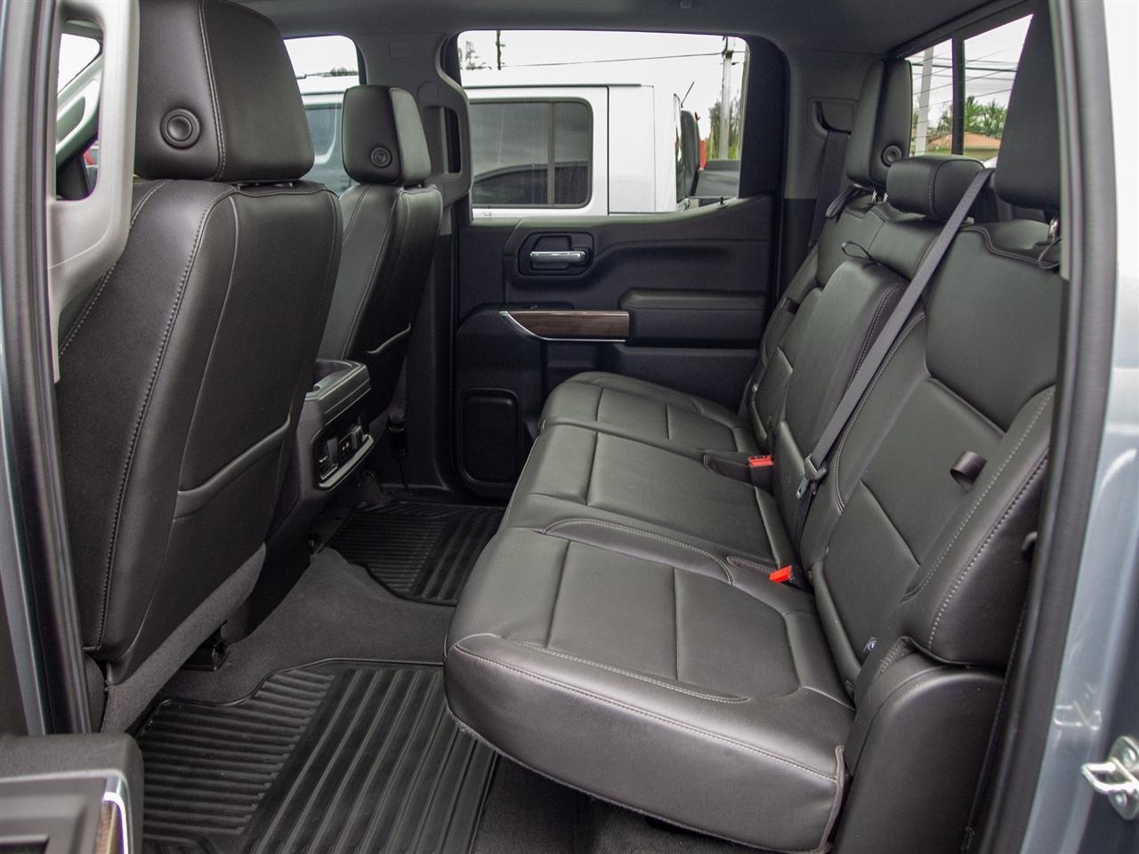 Chevrolet Silverado 1500 4WD Crew Cab 147" RST 2019