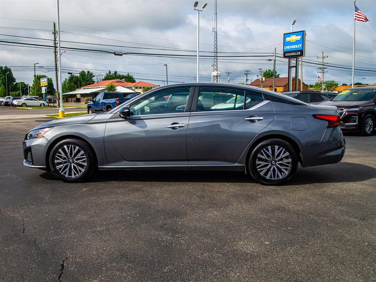 Nissan Altima SV FWD 2025