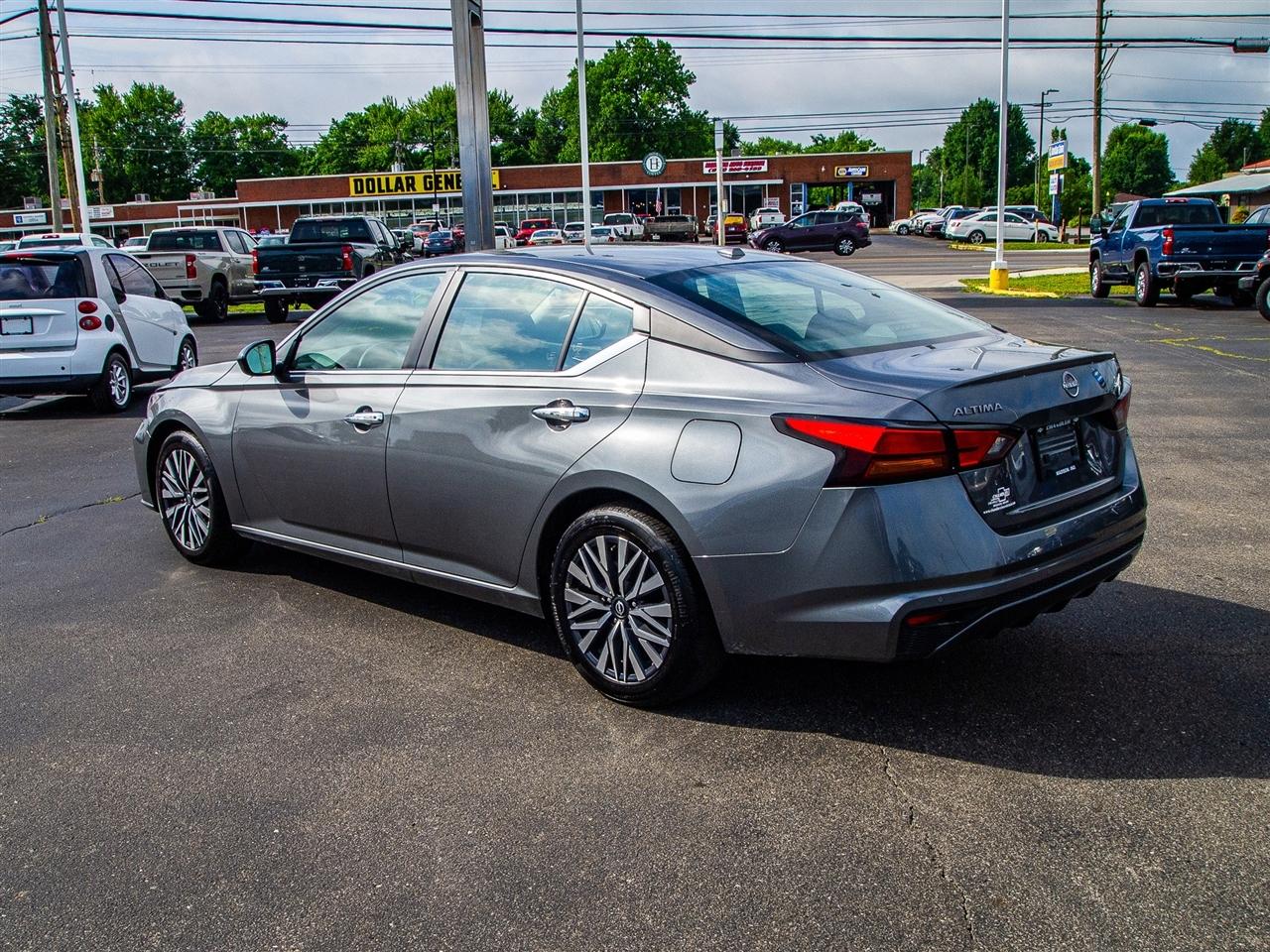 Nissan Altima SV FWD 2025