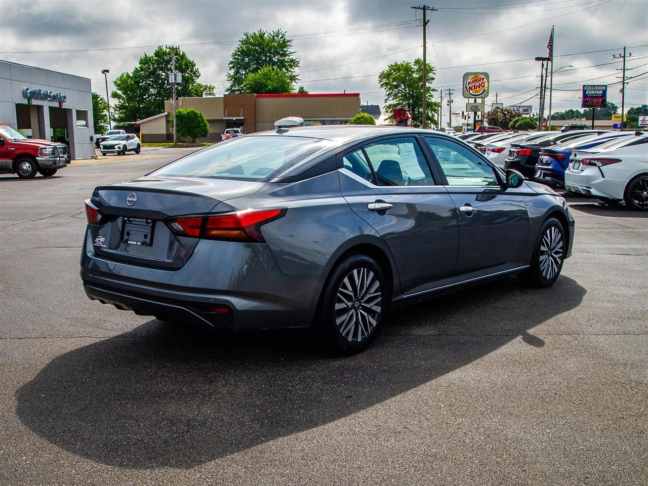 Nissan Altima SV FWD 2025
