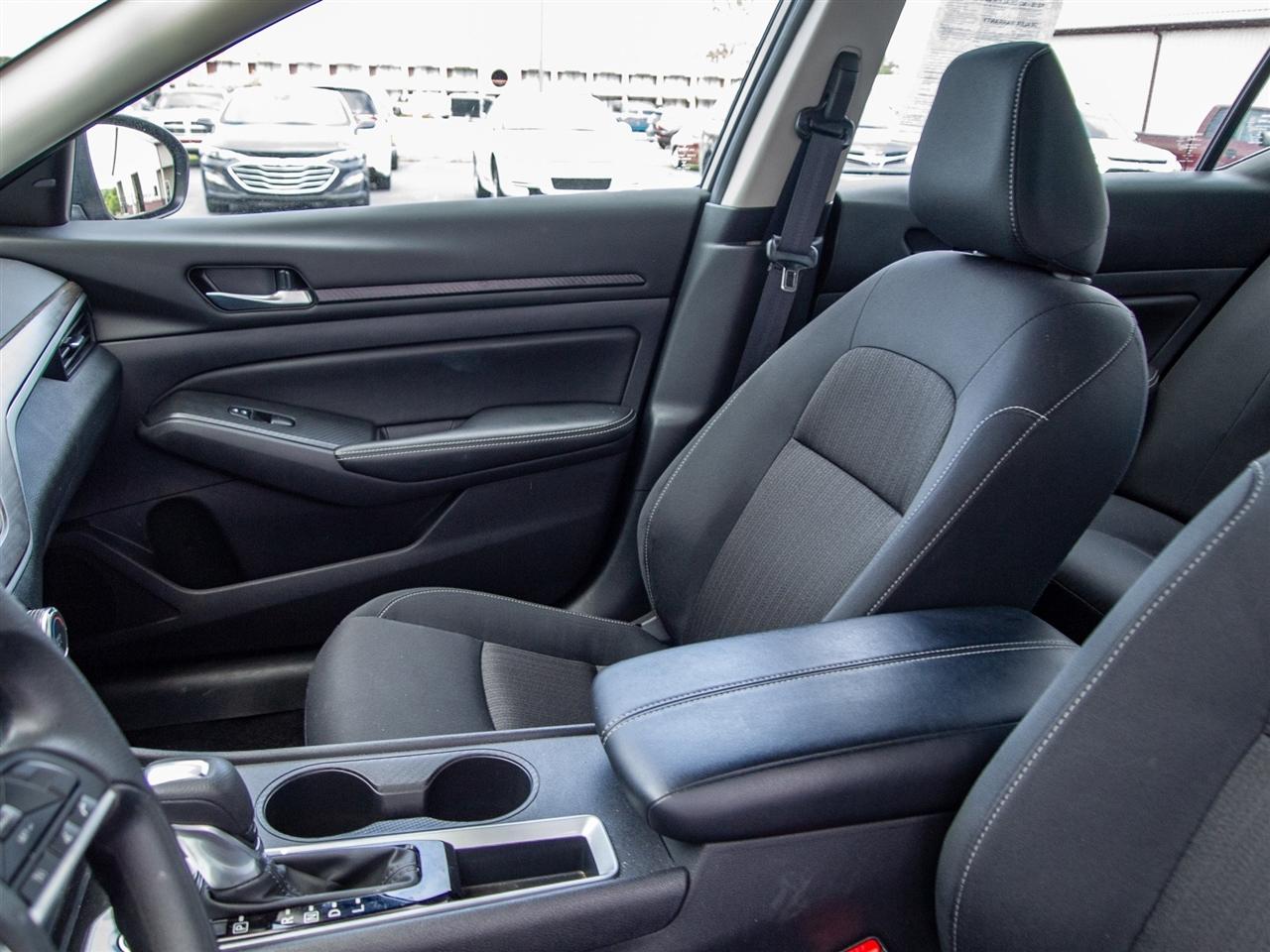 Nissan Altima SV FWD 2025