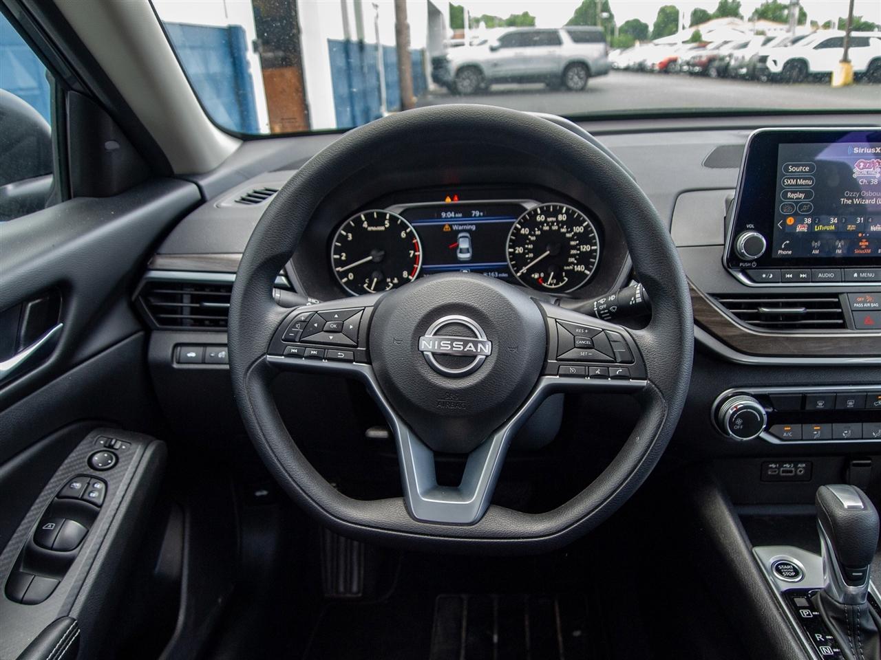 Nissan Altima SV FWD 2025