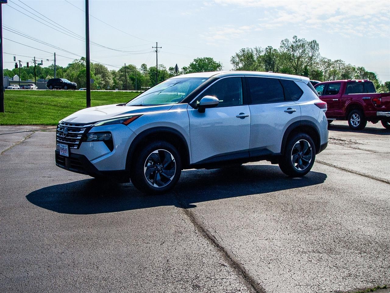 Nissan Rogue FWD SV 2025