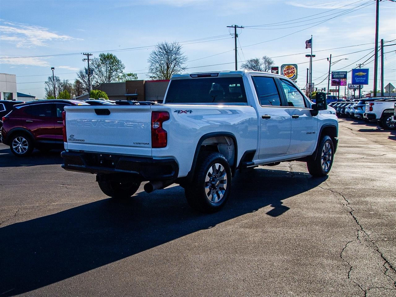 Chevrolet Silverado 2500HD 4WD Crew Cab 159" Custom 2025