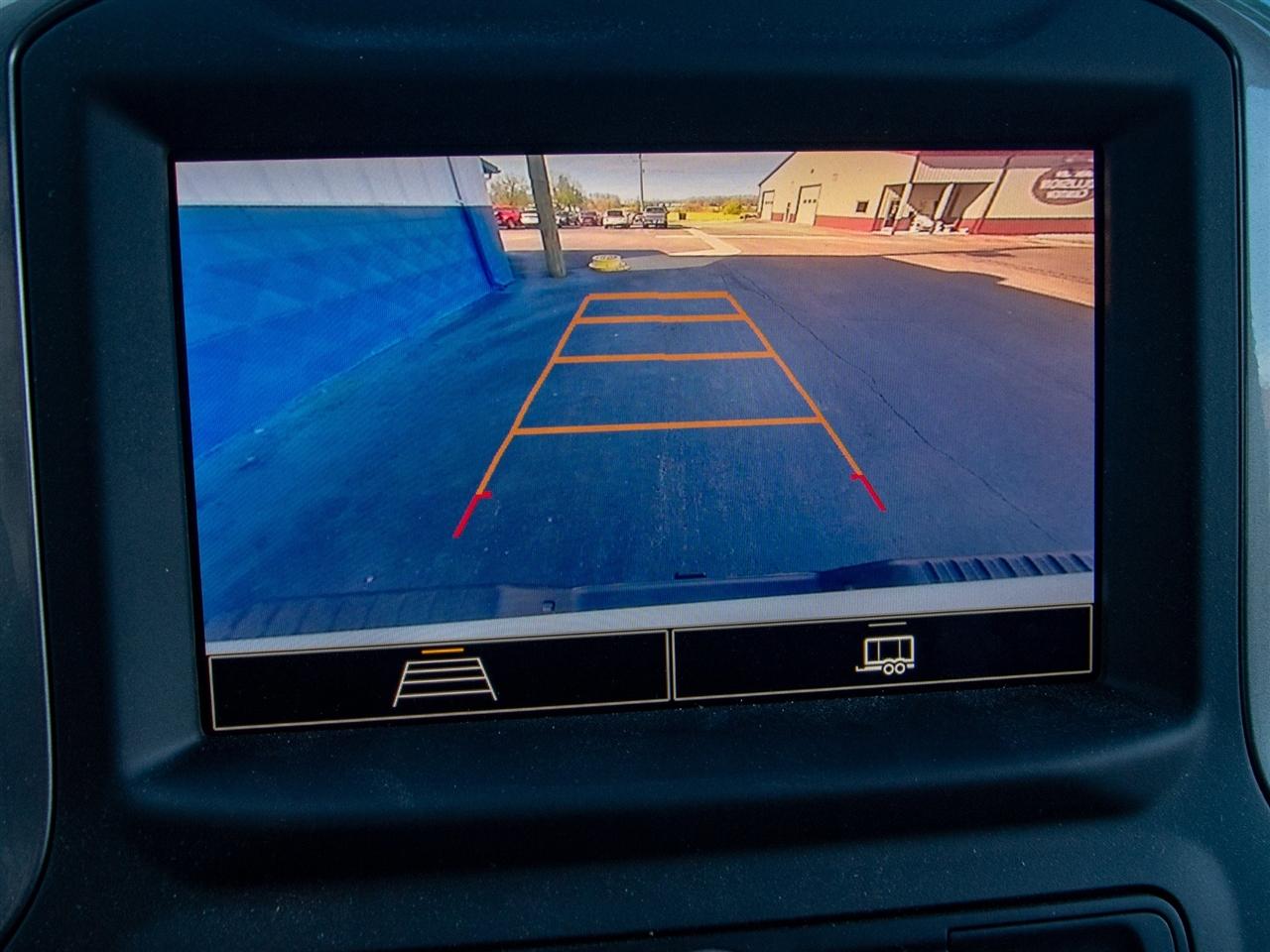 Chevrolet Silverado 2500HD 4WD Crew Cab 159" Custom 2025