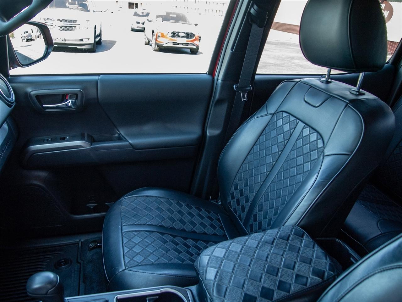 Toyota Tacoma 4WD TRD Off Road Double Cab 5' Bed V6 MT (Natl) 2023