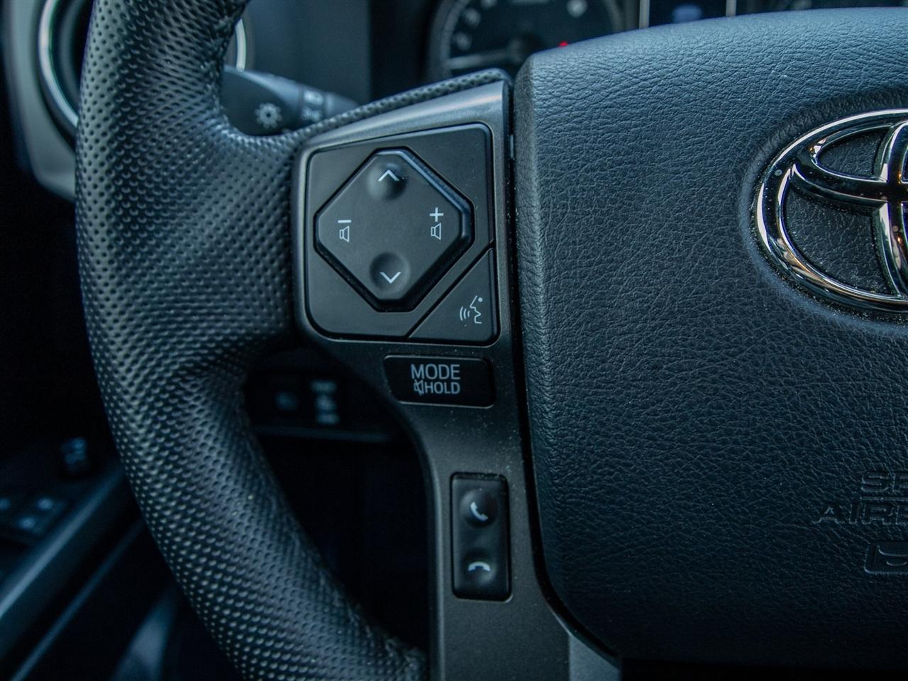 Toyota Tacoma 4WD TRD Off Road Double Cab 5' Bed V6 MT (Natl) 2023