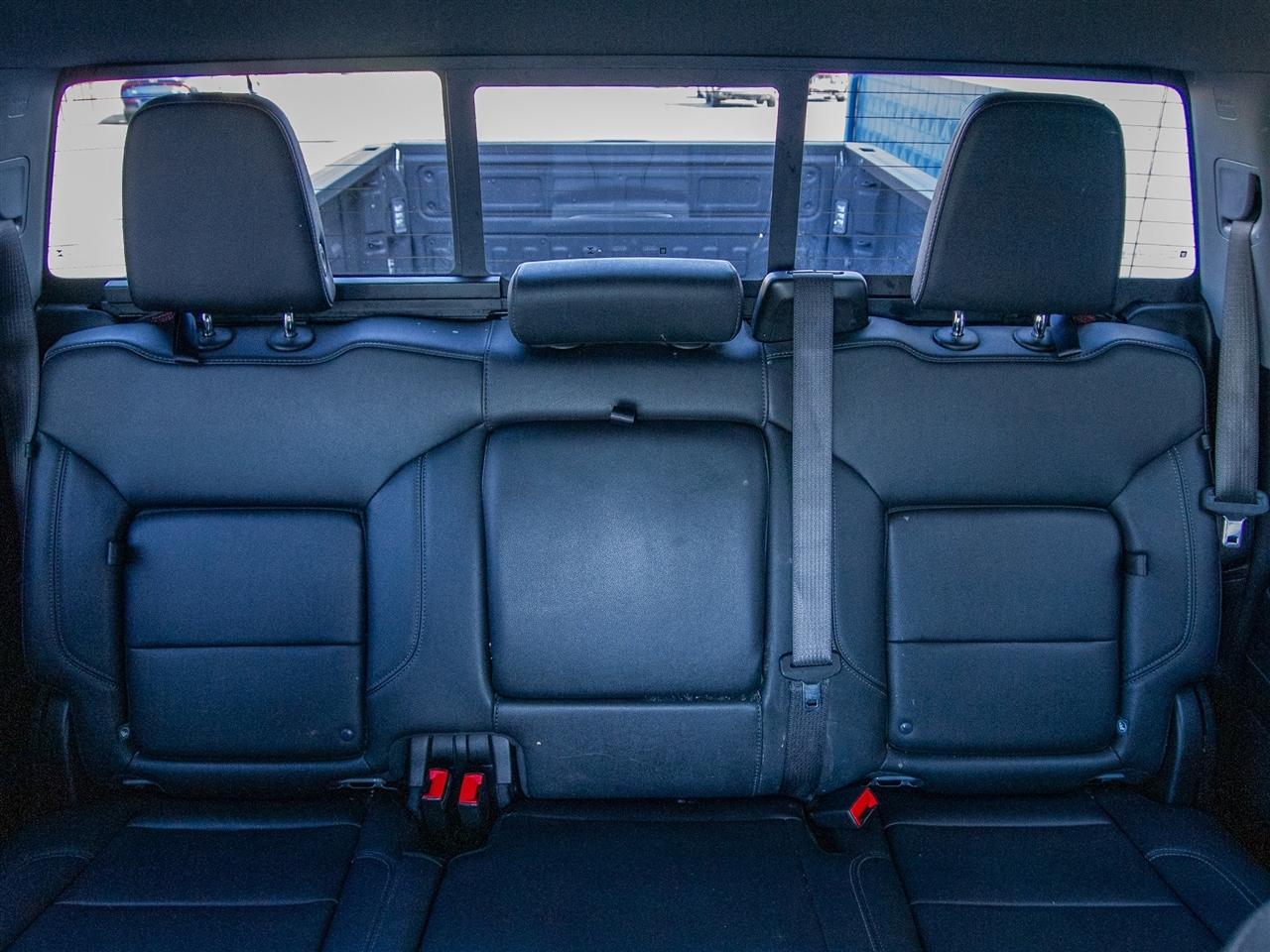 Chevrolet Silverado 3500HD 4WD Crew Cab 172" LT 2024